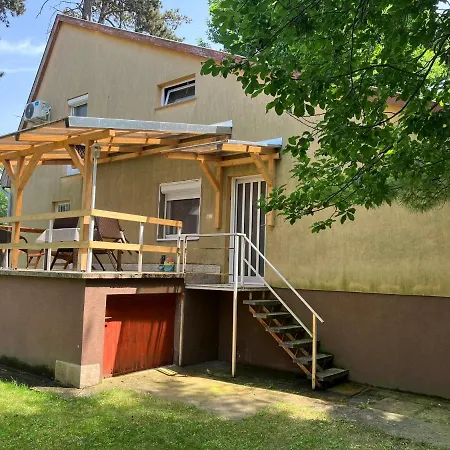 Helena Vendeghaz Villa Siofok Exterior photo